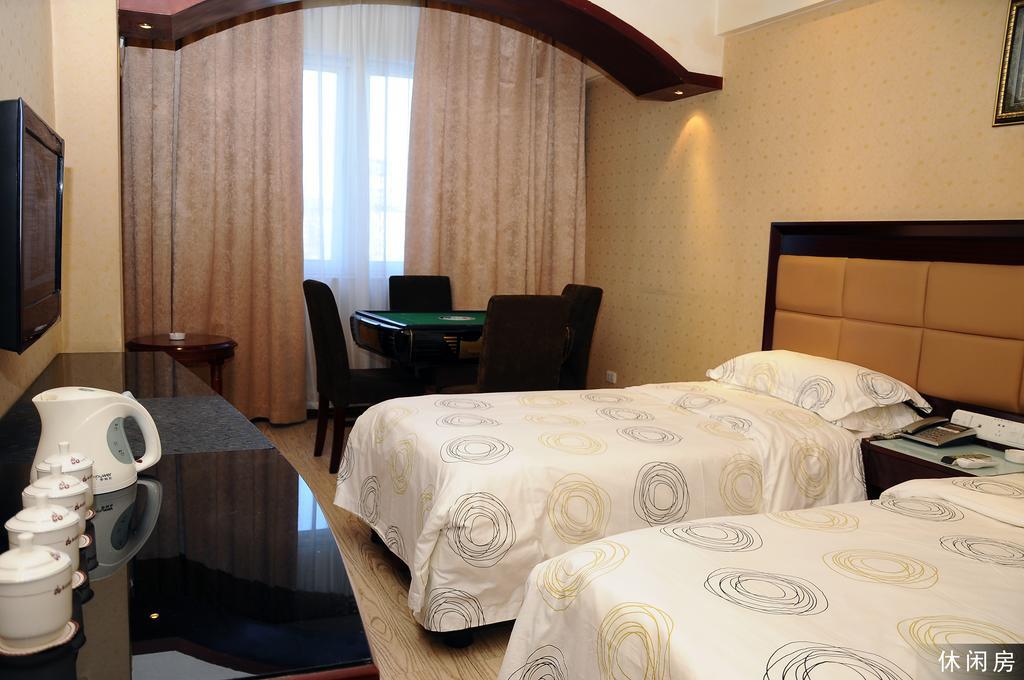 Gude Hotel - Hongdu Avenue Branch Nanchang  Room photo