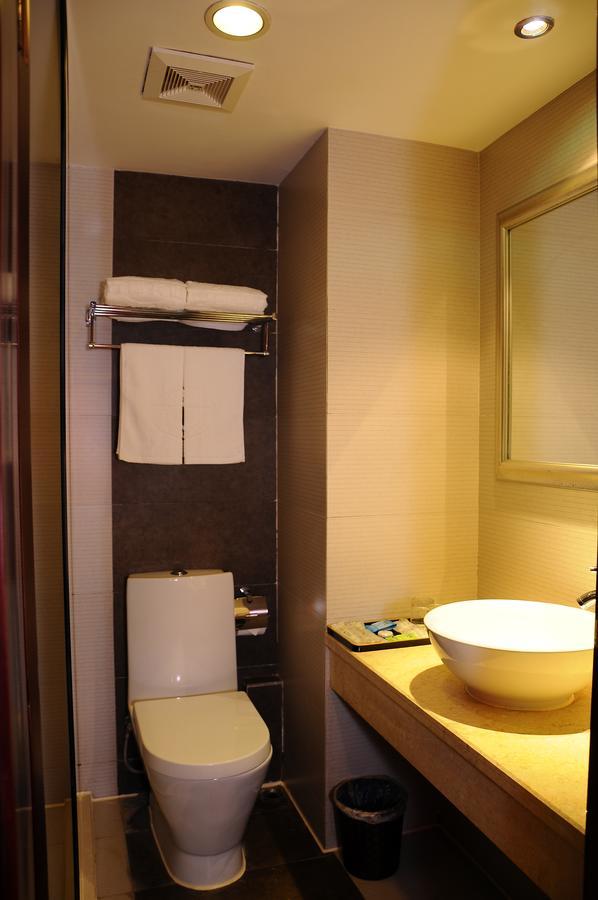 Gude Hotel - Hongdu Avenue Branch Nanchang  Room photo